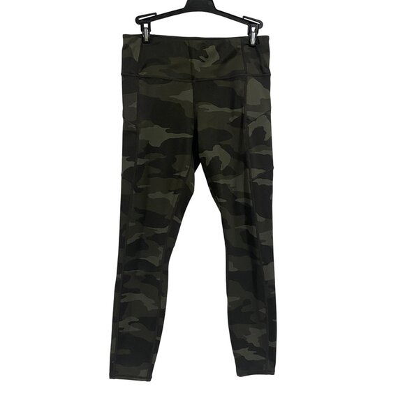 Athleta Camo Contender 7/8 Tight‎ in Powerlift Size S - Picture 1 of 10